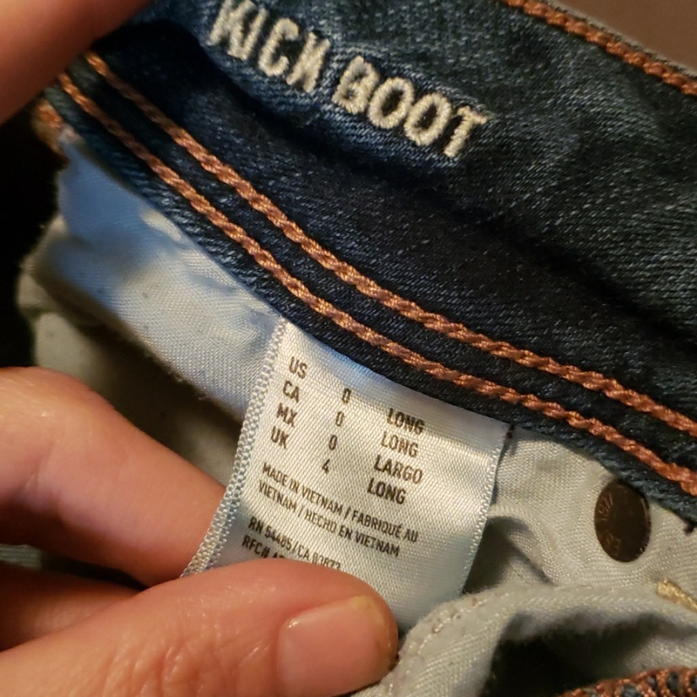 Jeans - Picture 3 of 4